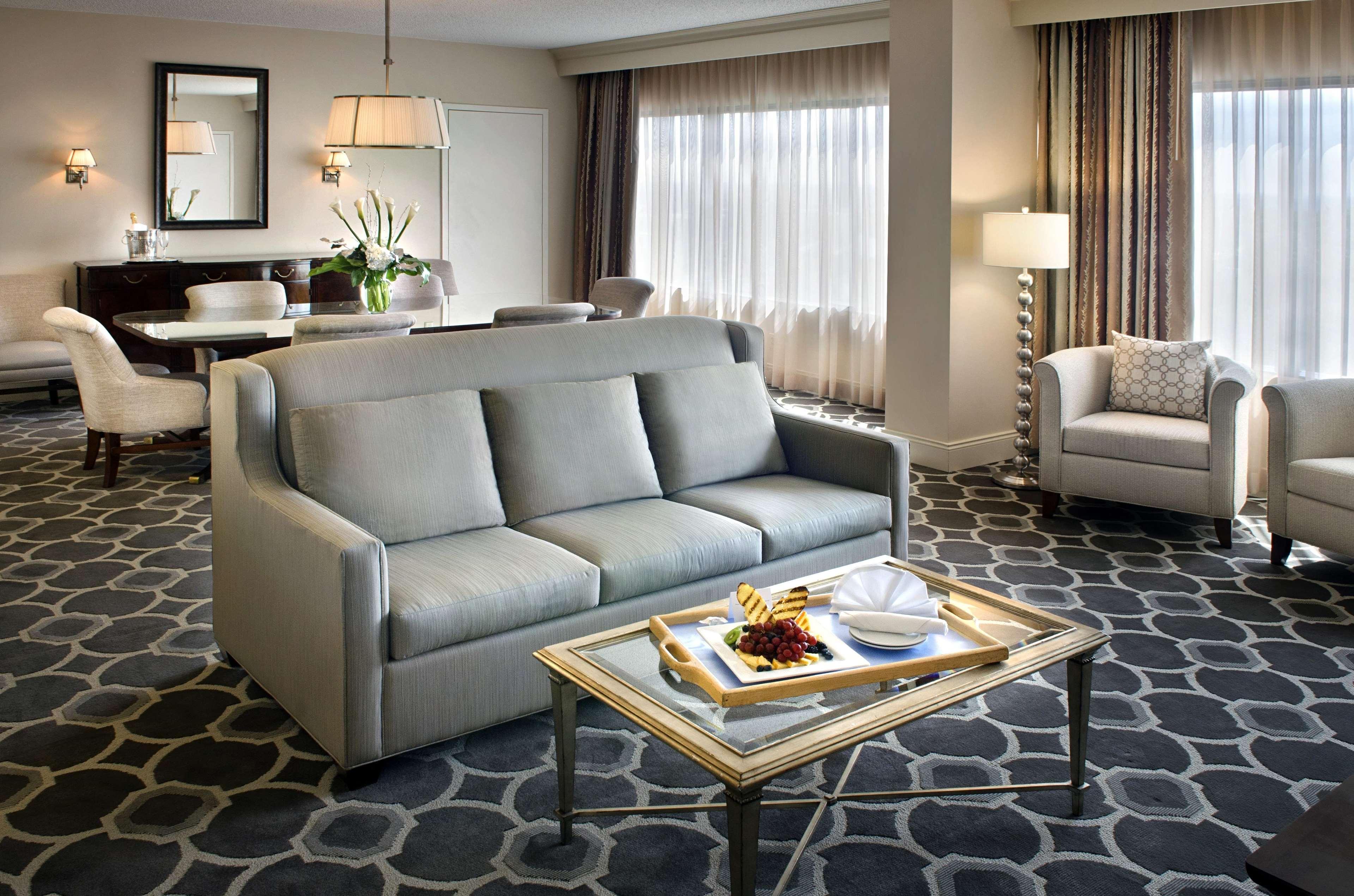 Hilton Greenville Dış mekan fotoğraf
