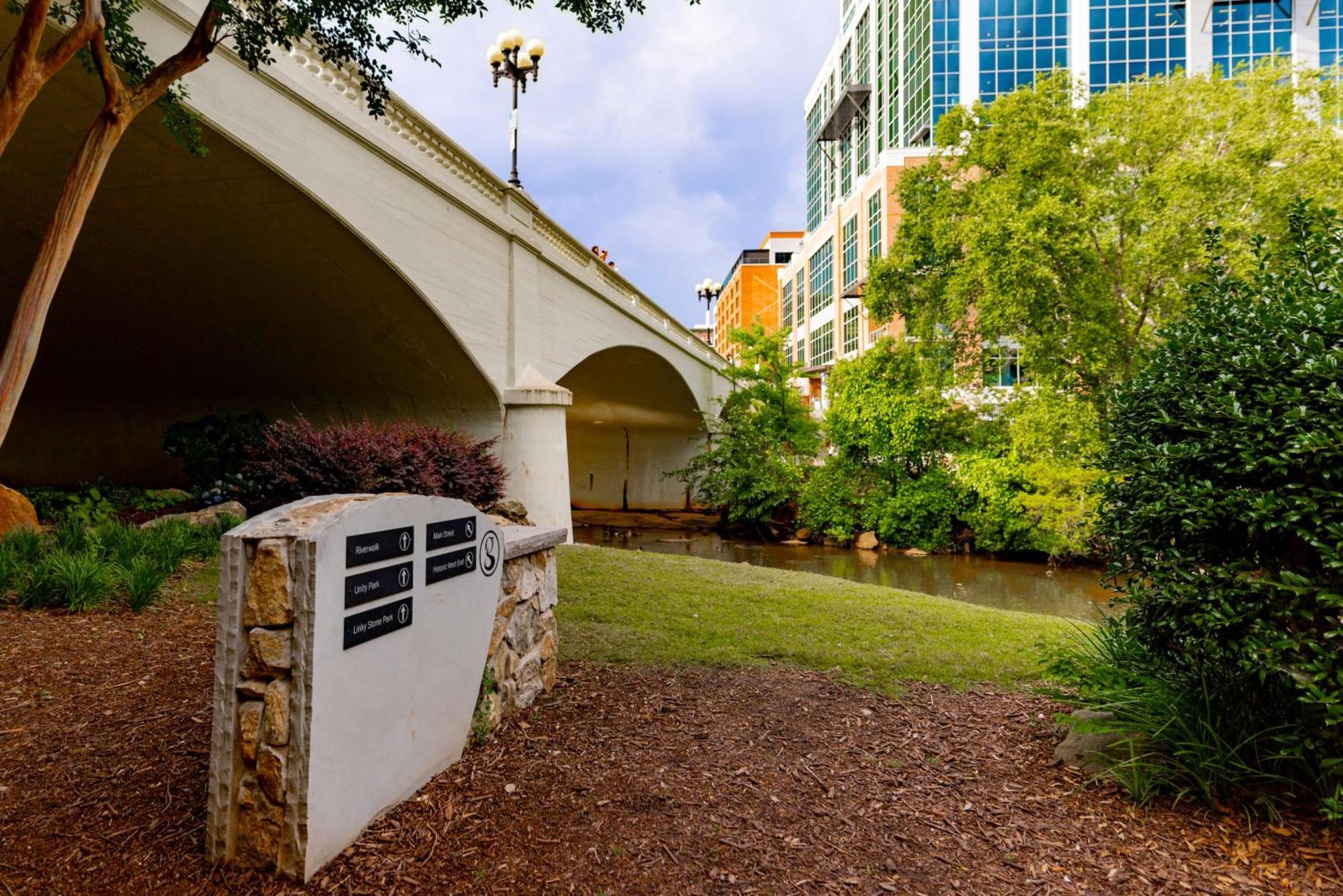 Hilton Greenville Dış mekan fotoğraf